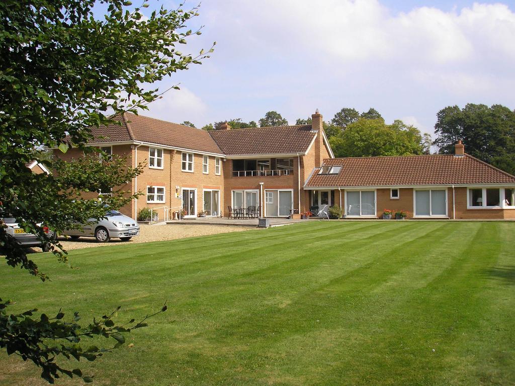 Meadow House Hotel Burwell  Buitenkant foto